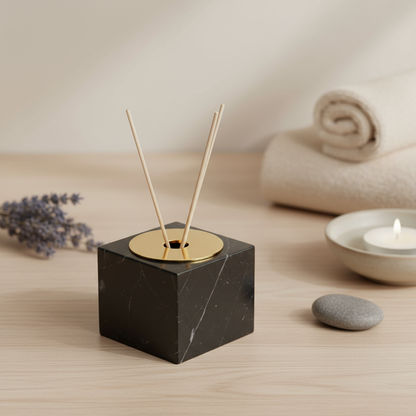 Essence Marmor Aromatherapie Flasche