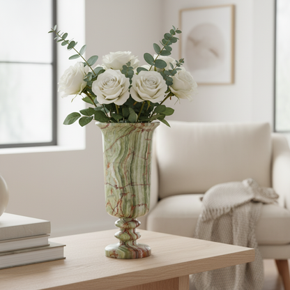 Amara Sockel Marmorvase