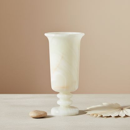 Amara Sockel Marmorvase